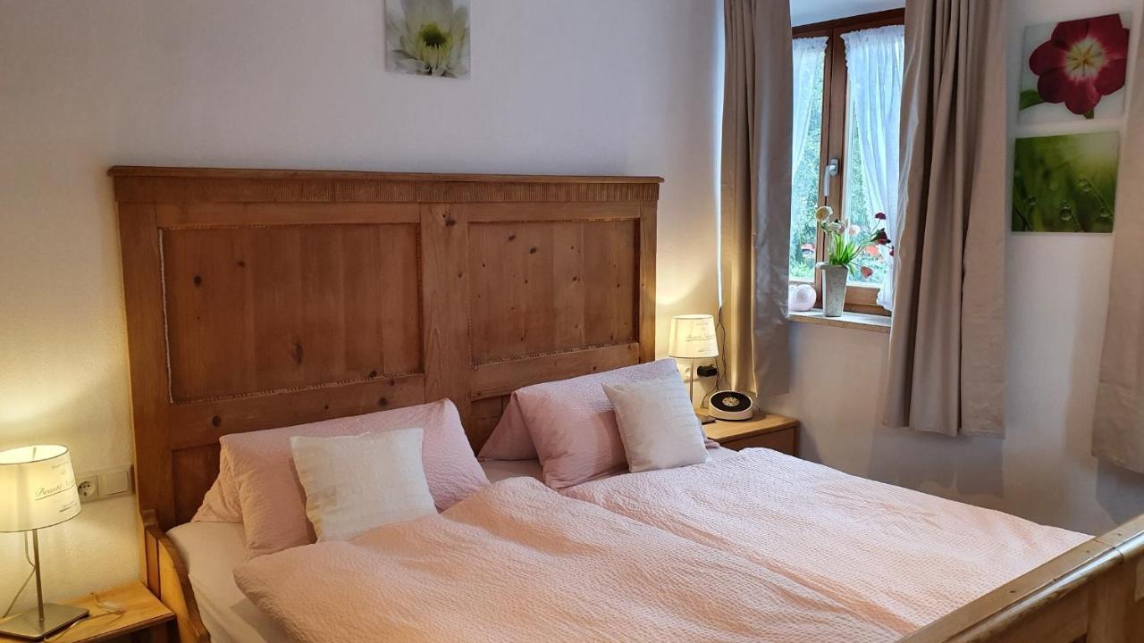 Gaestezimmer Vogtareuth Rinser Eksteriør billede