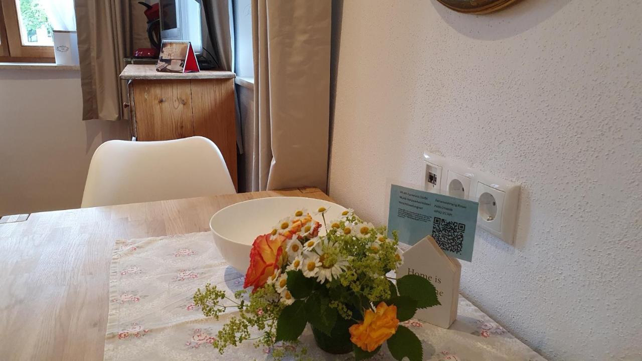 Gaestezimmer Vogtareuth Rinser Eksteriør billede